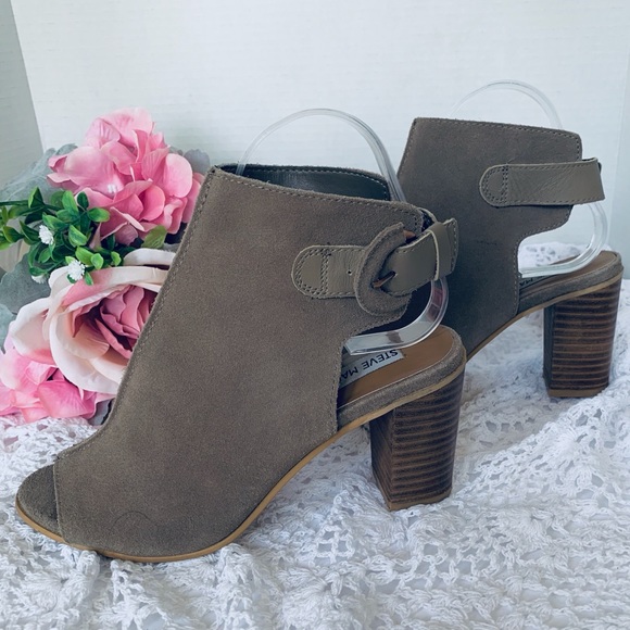 STEVE MADDEN CATLYNA SUEDE PEEP TOE OPEN BACK BLOCK HEEL SANDAL BOOTIE - Picture 8 of 16